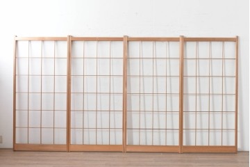 ヴィンテージ建具　昭和後期　明るい木色とすっきりとした格子が魅力の障子戸4枚セット　(R-086576)