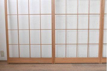 ヴィンテージ建具　昭和後期　明るい木色とすっきりとした格子が魅力の障子戸4枚セット　(R-086576)