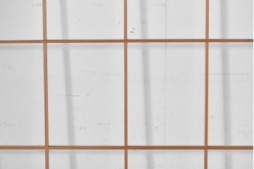 ヴィンテージ建具　昭和後期　明るい木色とすっきりとした格子が魅力の障子戸4枚セット　(R-086577)