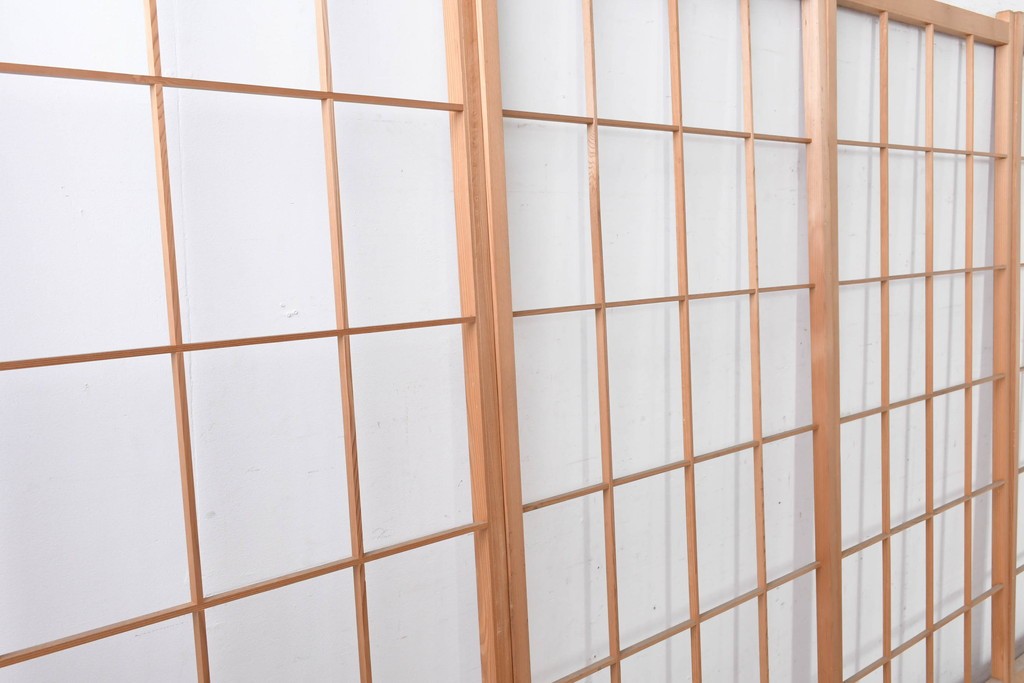 ヴィンテージ建具　昭和後期　明るい木色とすっきりとした格子が魅力の障子戸4枚セット　(R-086577)