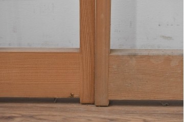 ヴィンテージ建具　昭和後期　明るい木色とすっきりとした格子が魅力の障子戸4枚セット　(R-086577)