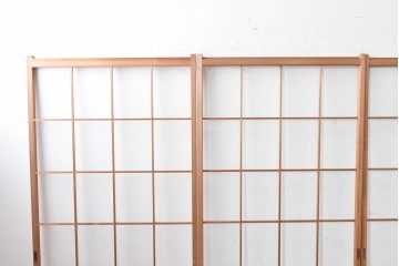 ヴィンテージ建具　昭和後期　明るい木色とすっきりとした格子が魅力の障子戸4枚セット　(R-086578)