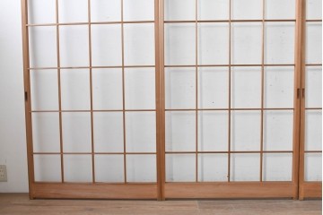ヴィンテージ建具　昭和後期　明るい木色とすっきりとした格子が魅力の障子戸4枚セット　(R-086578)