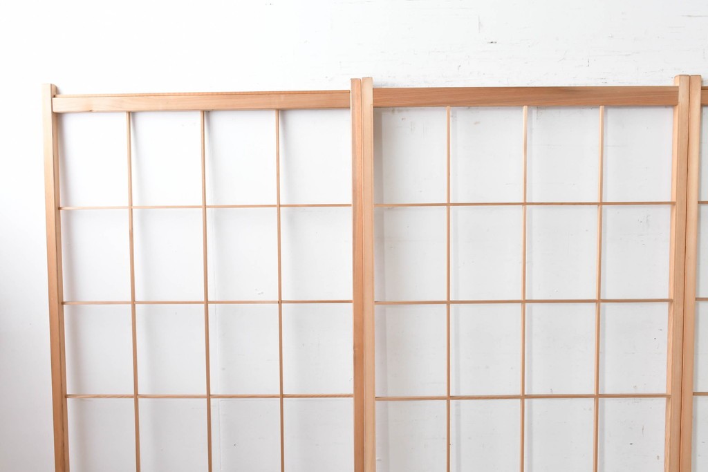 ヴィンテージ建具　昭和後期　明るい木色とすっきりとした格子が魅力の障子戸4枚セット　(R-086579)