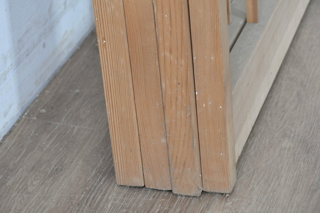 ヴィンテージ建具　昭和後期　明るい木色とすっきりとした格子が魅力の障子戸4枚セット　(R-086580)