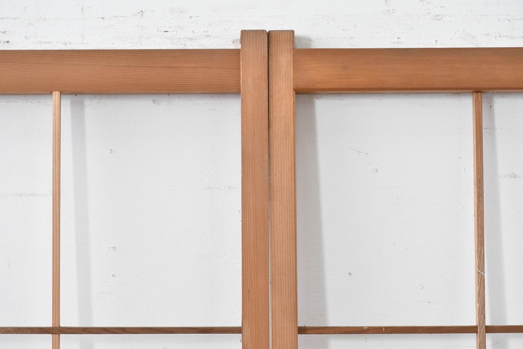 ヴィンテージ建具　昭和後期　シンプルで取り入れやすい障子戸2枚セット　(R-086581)