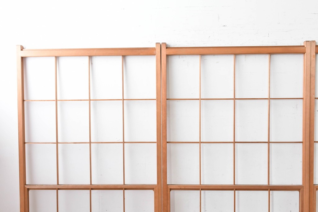 ヴィンテージ建具　昭和後期　明るい木色とすっきりとした格子が魅力の擦り上げ雪見障子戸4枚セット　(R-086583)