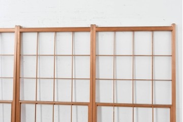 ヴィンテージ建具　昭和後期　明るい木色とすっきりとした格子が魅力の擦り上げ雪見障子戸4枚セット　(R-086583)