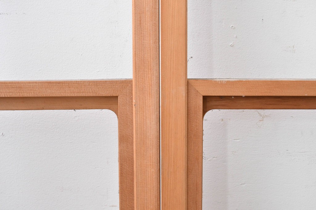 ヴィンテージ建具　昭和後期　シンプルな升目デザインの擦り上げ雪見障子戸4枚セット　(R-086584)