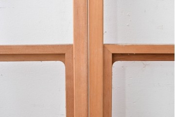 ヴィンテージ建具　昭和後期　シンプルな升目デザインの擦り上げ雪見障子戸4枚セット　(R-086584)