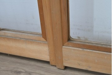 ヴィンテージ建具　昭和後期　シンプルな升目デザインの擦り上げ雪見障子戸4枚セット　(R-086584)