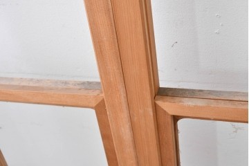 ヴィンテージ建具　昭和後期　シンプルな升目デザインの擦り上げ雪見障子戸4枚セット　(R-086584)