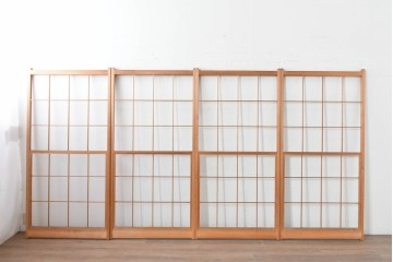 ヴィンテージ建具　昭和後期　シンプルな升目デザインの擦り上げ雪見障子戸4枚セット　(R-086584)