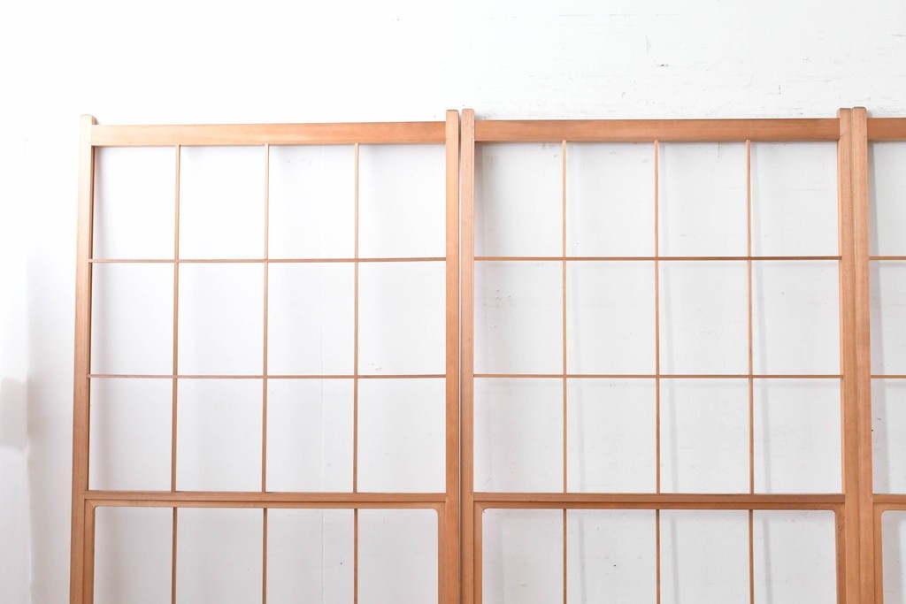 ヴィンテージ建具　昭和後期　シンプルな升目デザインの擦り上げ雪見障子戸4枚セット　(R-086584)