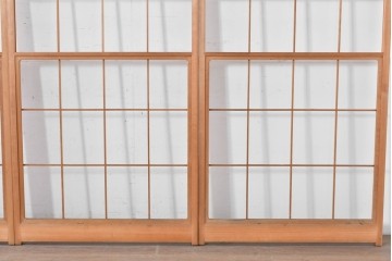ヴィンテージ建具　昭和後期　シンプルな升目デザインの擦り上げ雪見障子戸4枚セット　(R-086584)