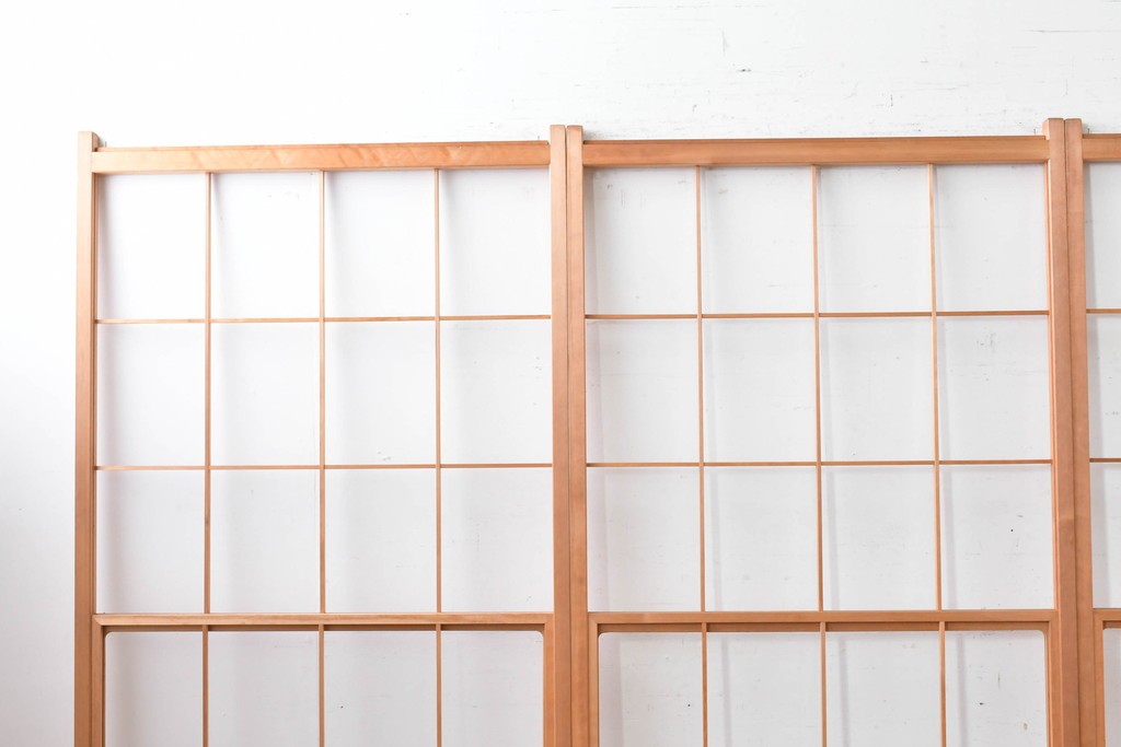ヴィンテージ建具　昭和後期　明るい木色とすっきりとした格子が魅力の擦り上げ雪見障子戸4枚セット　(R-086589)