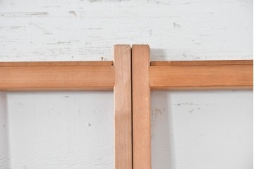 ヴィンテージ建具　昭和後期　明るい木色とすっきりとした格子が魅力の擦り上げ雪見障子戸4枚セット　(R-086589)