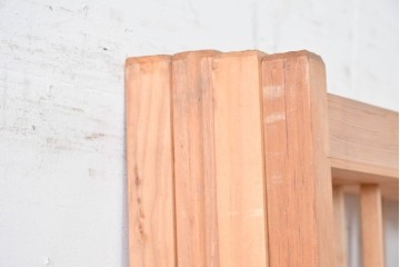 ヴィンテージ建具　昭和後期　明るい木色とすっきりとした格子が魅力の擦り上げ雪見障子戸4枚セット　(R-086589)