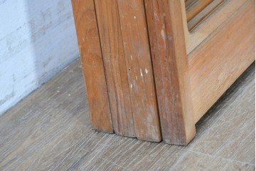 ヴィンテージ建具　昭和後期　明るい木色とすっきりとした格子が魅力の擦り上げ雪見障子戸4枚セット　(R-086590)