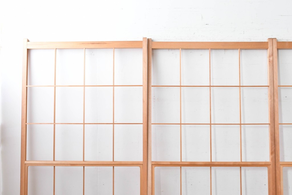 ヴィンテージ建具　昭和後期　明るい木色とすっきりとした格子が魅力の擦り上げ雪見障子戸4枚セット　(R-086591)