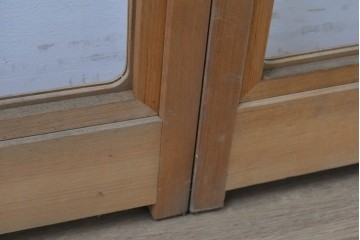 ヴィンテージ建具　昭和後期　明るい木色とすっきりとした格子が魅力の擦り上げ雪見障子戸4枚セット　(R-086592)