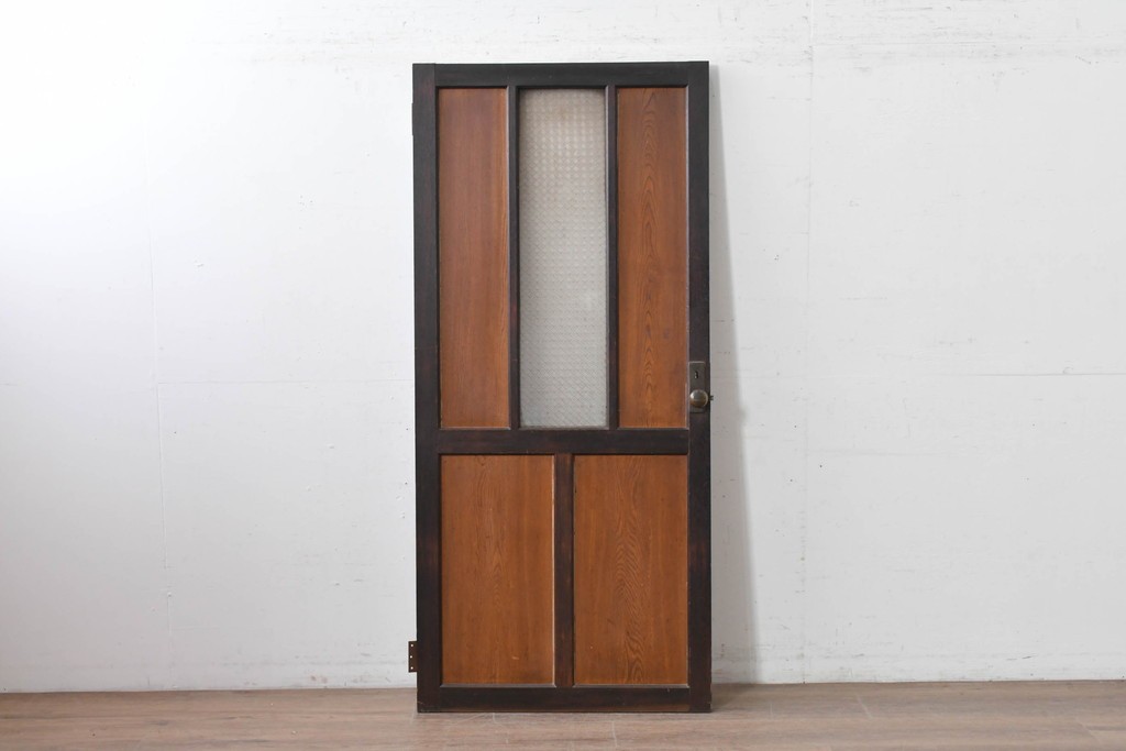 アンティーク建具　昭和初期　大正ロマン　繊細な模様が浮かぶプレスガラス入りの木製ドア1枚　(R-086593)