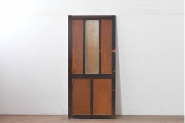 アンティーク建具　昭和初期　大正ロマン　異なる木色のコントラストが目を引く引き戸1枚　(R-086594)