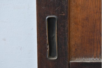 アンティーク建具　昭和初期　大正ロマン　異なる木色のコントラストが目を引く引き戸1枚　(R-086594)