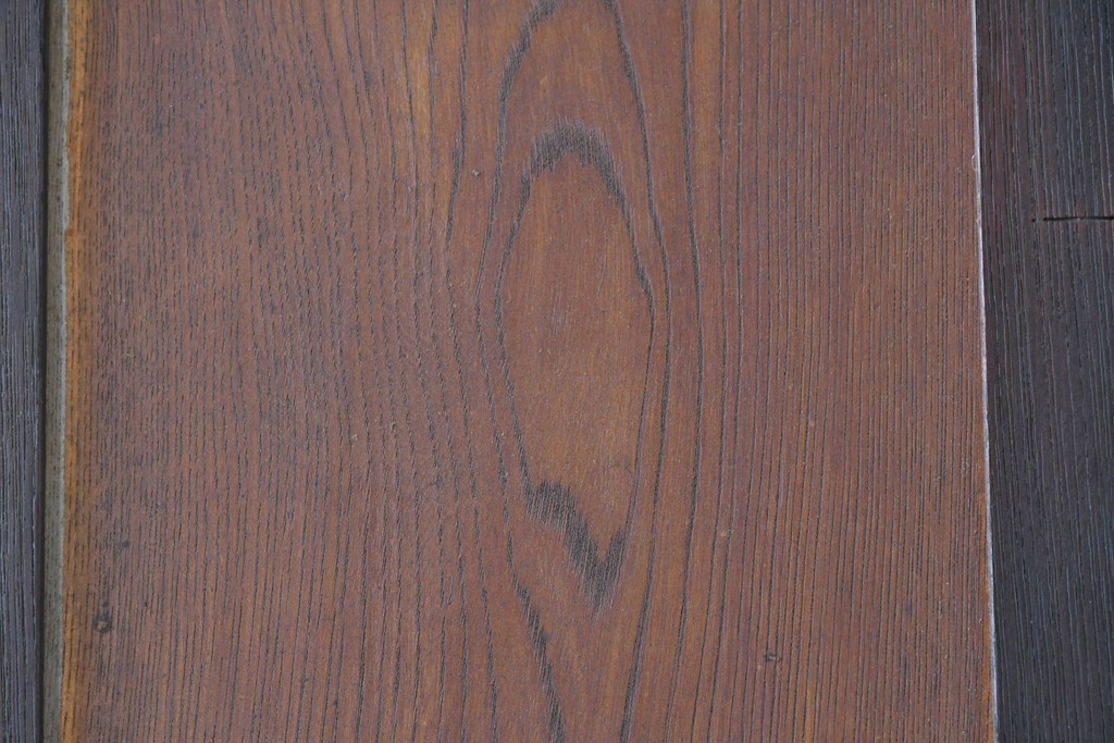 アンティーク建具　昭和初期　大正ロマン　異なる木色のコントラストが目を引く引き戸1枚　(R-086594)