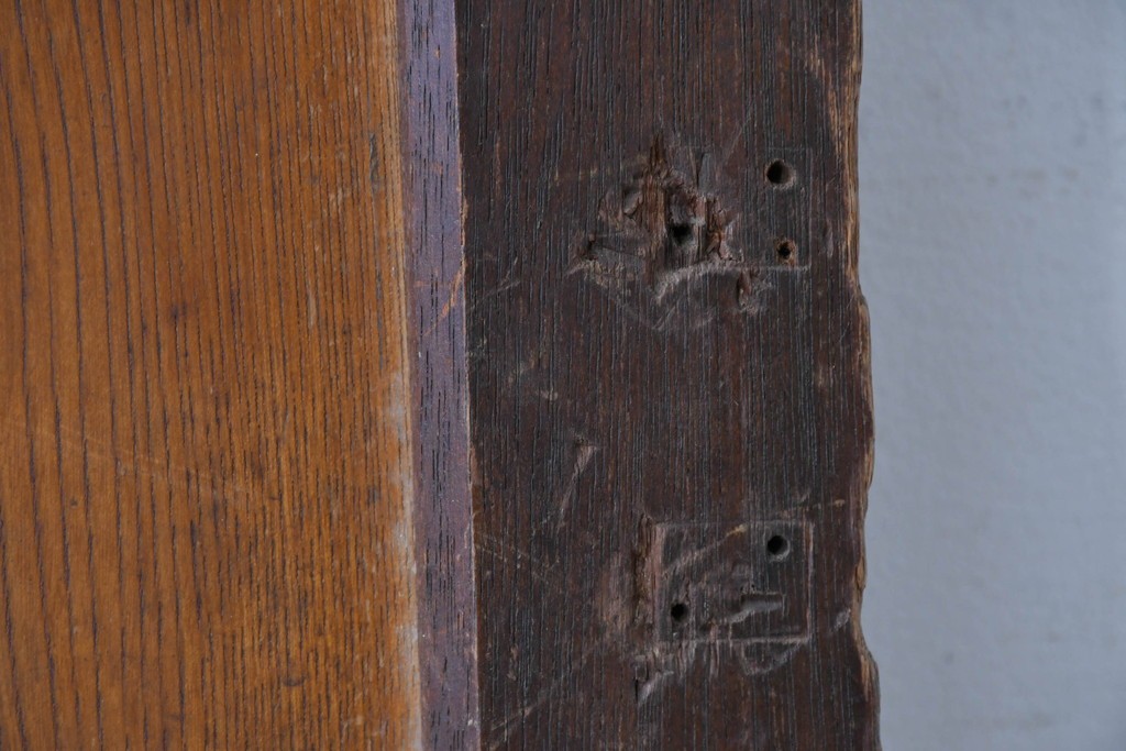 アンティーク建具　昭和初期　大正ロマン　異なる木色のコントラストが目を引く引き戸1枚　(R-086594)