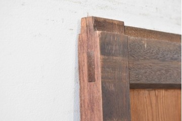 アンティーク建具　昭和初期　大正ロマン　異なる木色のコントラストが目を引く引き戸1枚　(R-086594)