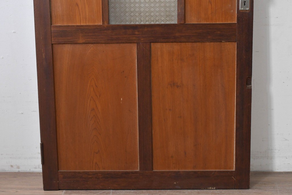 アンティーク建具　昭和初期　大正ロマン　異なる木色のコントラストが目を引くドア1枚　(R-086595)