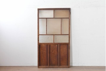 アンティーク建具　大正から昭和初期　大正ロマン　素朴な木味が魅力のガラス扉1枚　(R-086596)