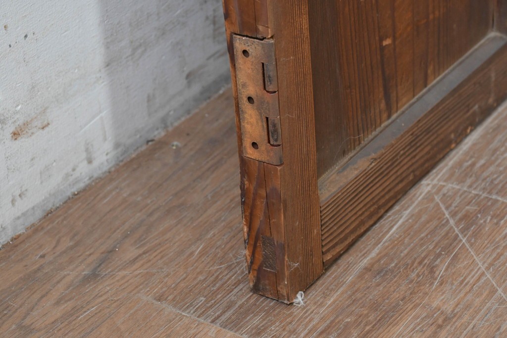 アンティーク建具　大正から昭和初期　大正ロマン　素朴な木味が魅力のガラス扉1枚　(R-086596)