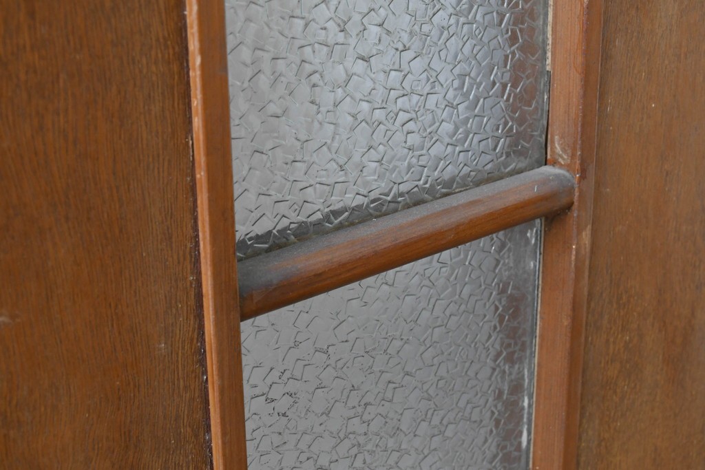 ヴィンテージ建具　昭和中期　温もりある木味のシンプルなドア1枚　(R-086597)