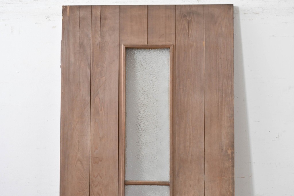 ヴィンテージ建具　昭和中期　温もりある木味のシンプルなドア1枚　(R-086597)