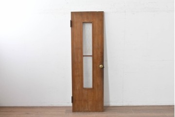 ヴィンテージ建具　昭和中期　ガラス入り　素朴な木味が魅力的な幅狭タイプのドア1枚　(R-086598)