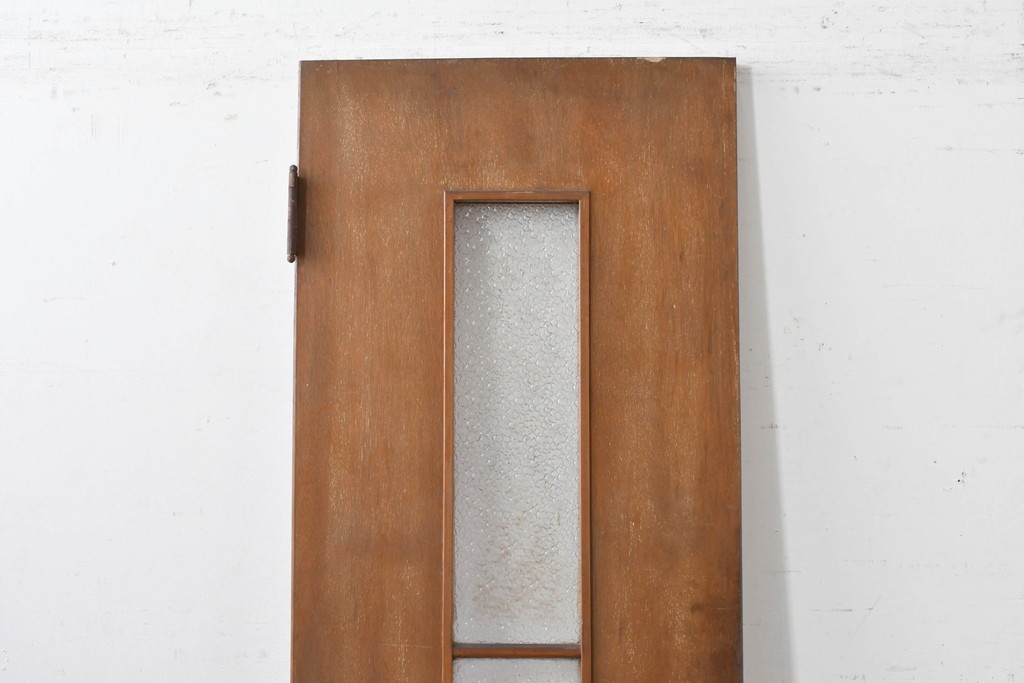 ヴィンテージ建具　昭和中期　ガラス入り　素朴な木味が魅力的な幅狭タイプのドア1枚　(R-086598)
