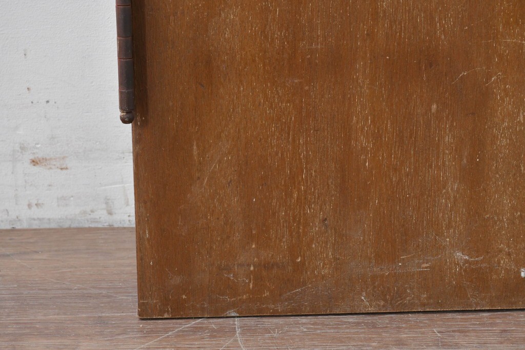 ヴィンテージ建具　昭和中期　ガラス入り　素朴な木味が魅力的な幅狭タイプのドア1枚　(R-086598)