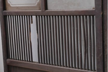 和製アンティーク　大正期から昭和初期　すっきりとした幅狭格子戸4枚セット　(R-086599)