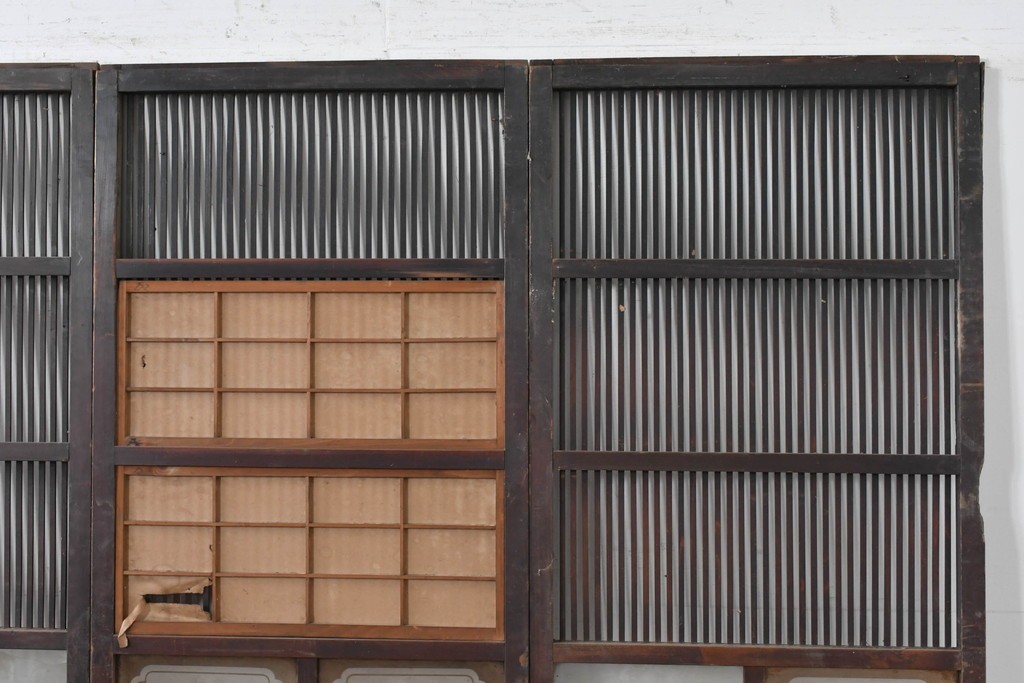 和製アンティーク　大正期から昭和初期　すっきりとした幅狭格子戸4枚セット　(R-086599)