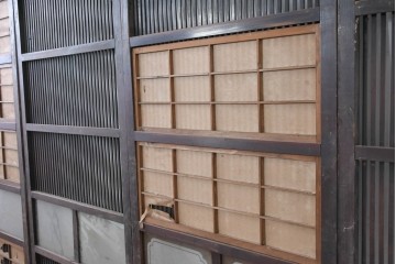 和製アンティーク　大正期から昭和初期　すっきりとした幅狭格子戸4枚セット　(R-086599)