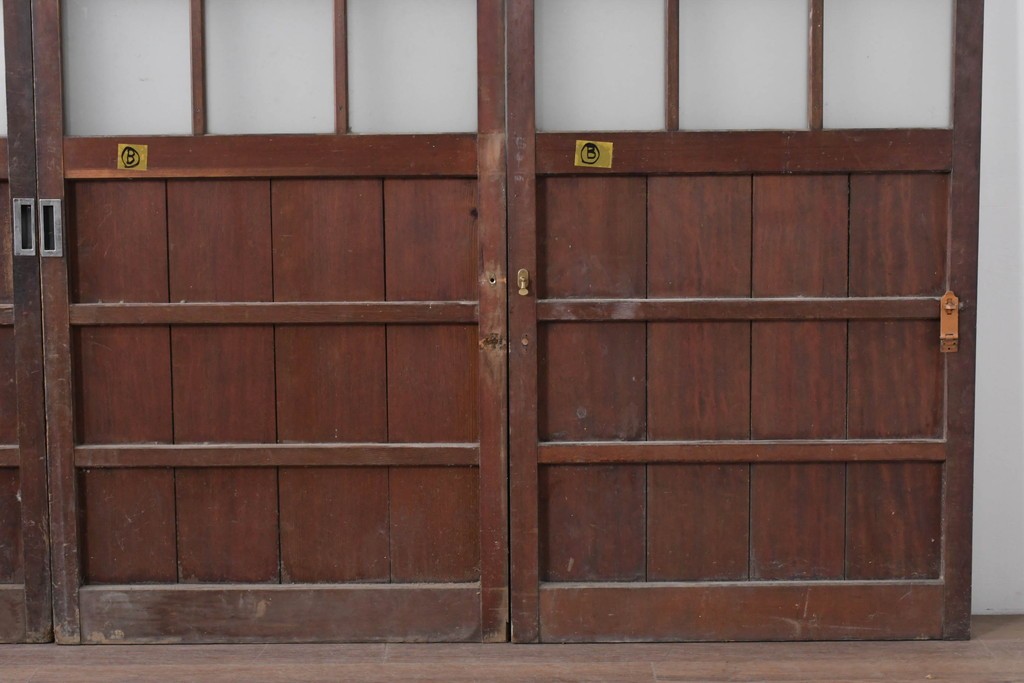 ヴィンテージ建具　昭和後期　背の高いガラス戸4枚セット　(R-086600)