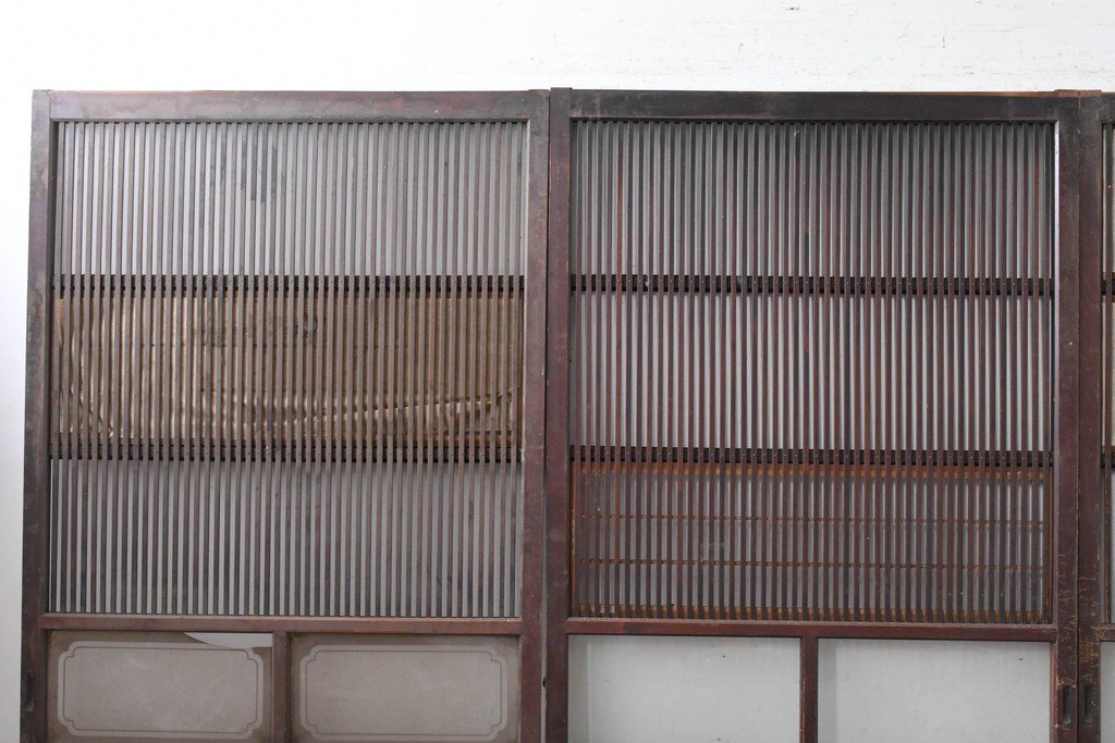 和製アンティーク　大正期から昭和初期　細やかな縦格子が美しい格子戸4枚セット　(R-086601)