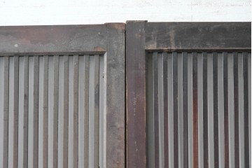 和製アンティーク　大正期から昭和初期　細やかな縦格子が美しい格子戸4枚セット　(R-086601)
