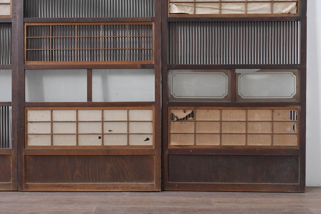 和製アンティーク　大正期から昭和初期　細やかな縦格子が美しい格子戸4枚セット　(R-086601)