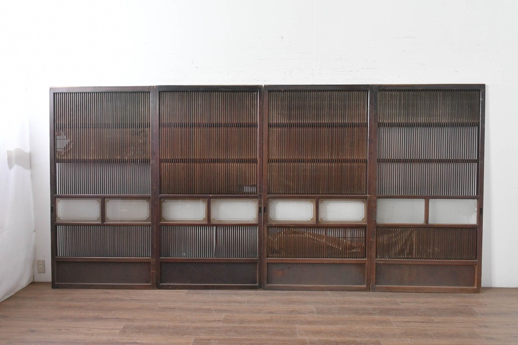 和製アンティーク　大正期から昭和初期　細やかな縦格子が美しい格子戸4枚セット　(R-086602)