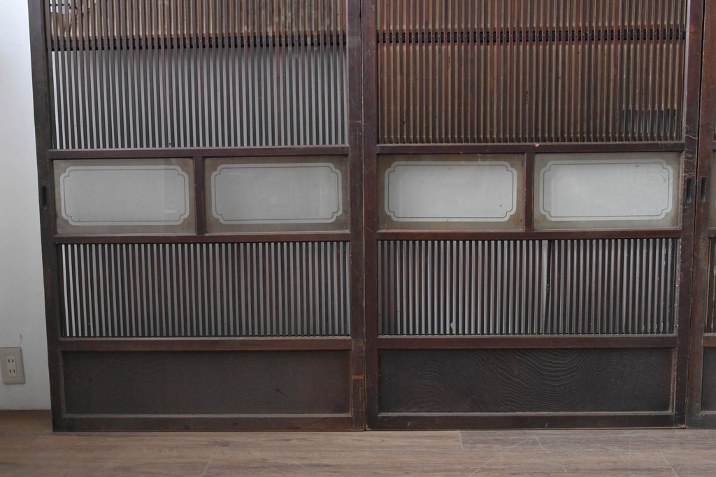 和製アンティーク　大正期から昭和初期　細やかな縦格子が美しい格子戸4枚セット　(R-086602)