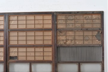 和製アンティーク　大正期から昭和初期　細やかな縦格子が美しい格子戸4枚セット　(R-086602)