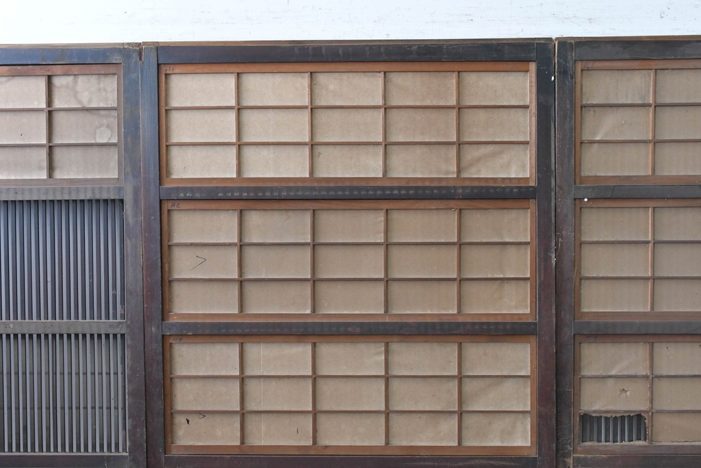 和製アンティーク　大正期から昭和初期　細やかな縦格子が美しい格子戸4枚セット　(R-086602)